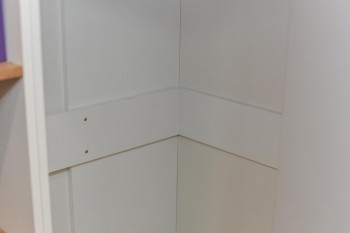 Шкаф угловой «Оксфорд» (Ривьера/Белый с рисунком) в Болотном - bolotnoe.mebel54.com | фото